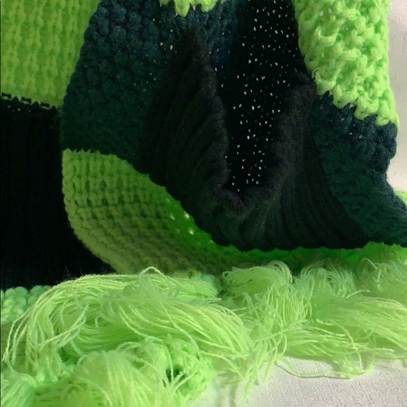 Scarf - Picture 4 of 4